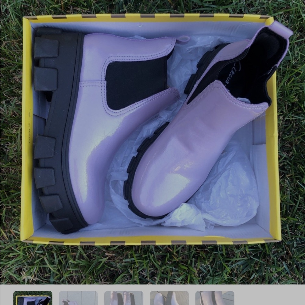 Booties never worn
